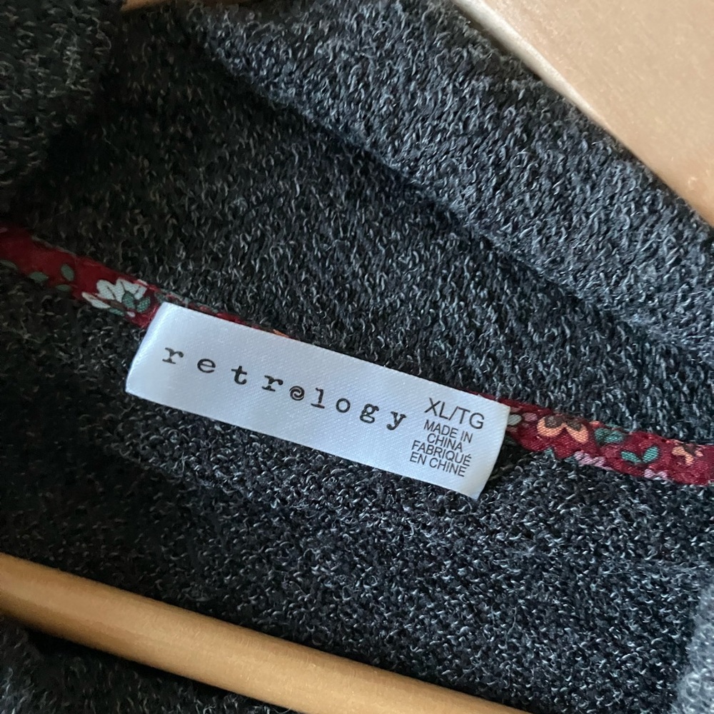 RETROLOGY Grey Cowl Neck Light Weight Sweater Size XL - Picture 7 of 8